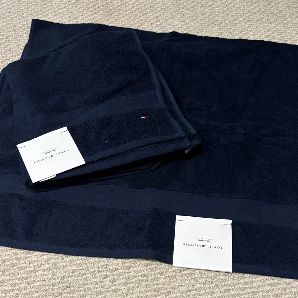 Tommy Hilfiger Dark Blue Towel Collection